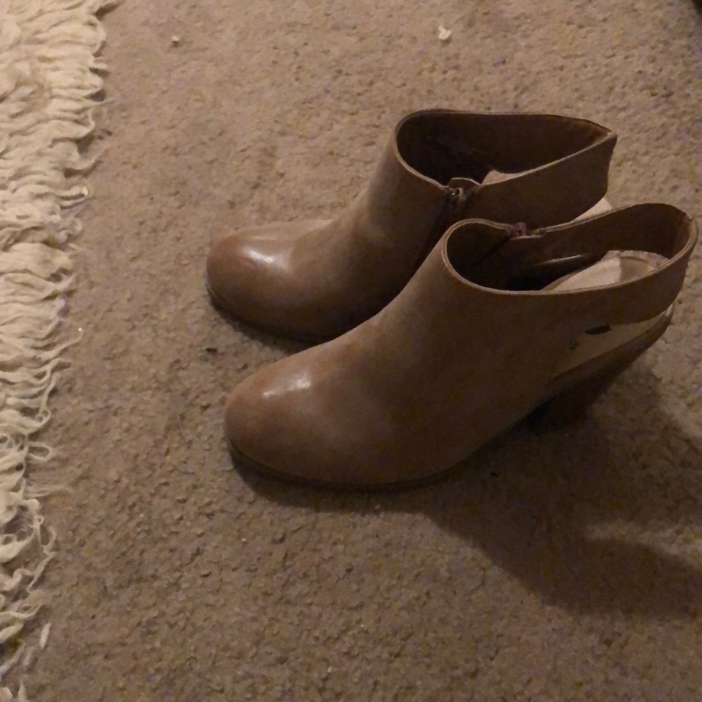 Guess Booties